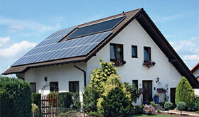 Solarwärme und PV-Strom vereint SonnenEnergieHaus